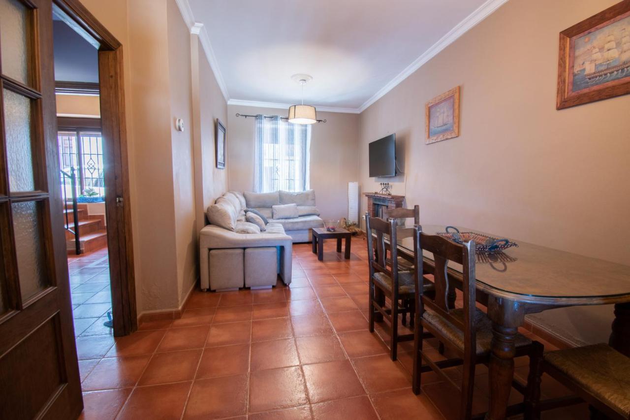 Villa Elisabeth Con Piscina Climatizada Chimenea Y Terraza Arriate Kültér fotó